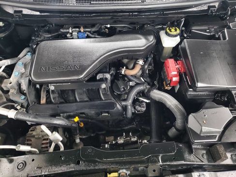 Used 2019 Nissan Rogue Sport SV image 4