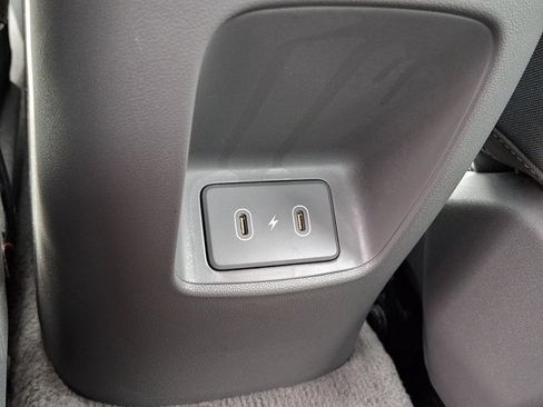 Certified 2024 Hyundai Elantra SEL w/ Convenience Package FWD image 11