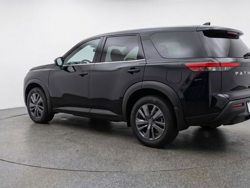 Used 2025 Nissan Pathfinder SV AWD/4WD image 6
