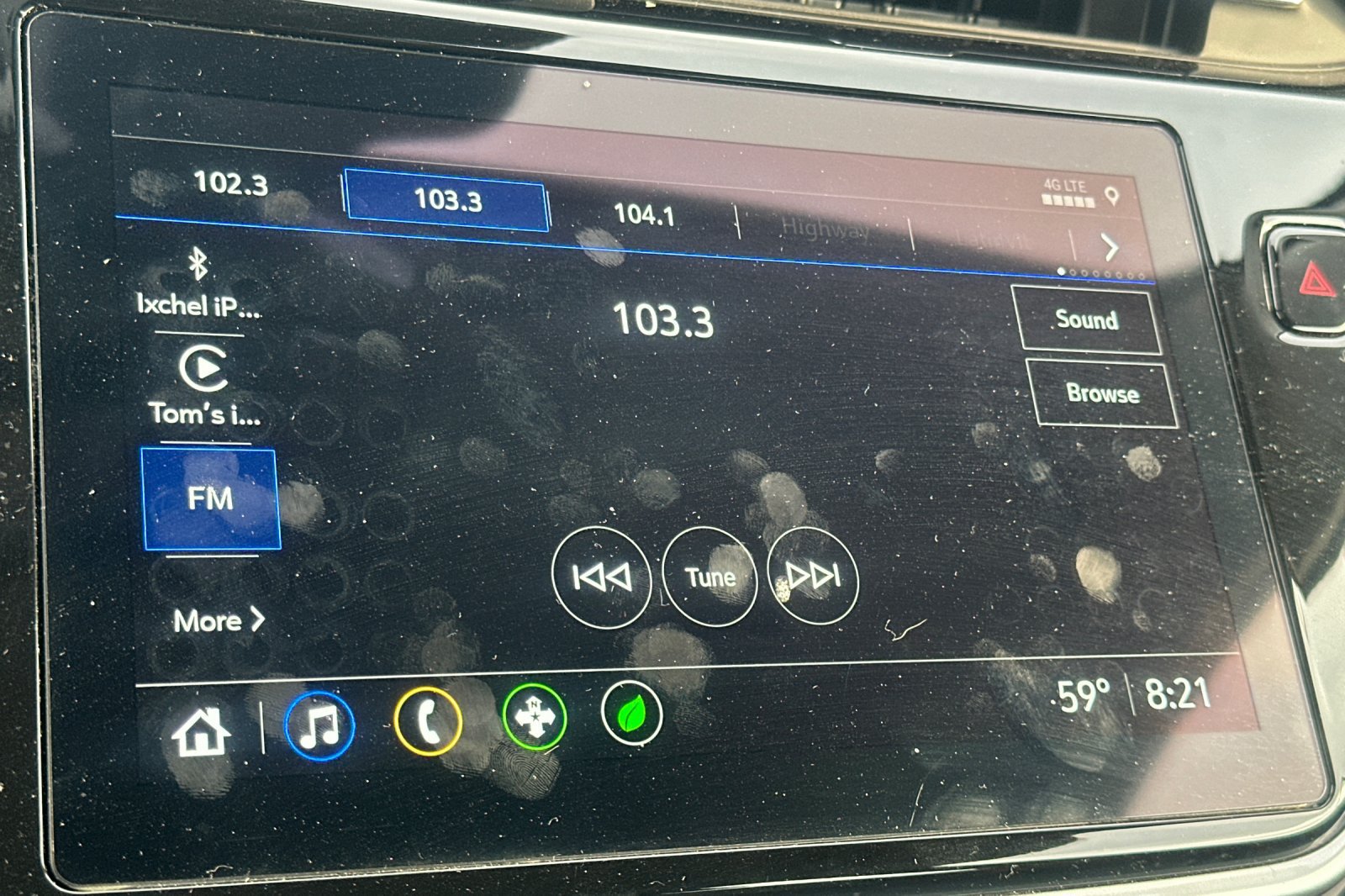 Used 2023 Chevrolet Bolt EUV Premier w/ Redline Edition FWD image 25