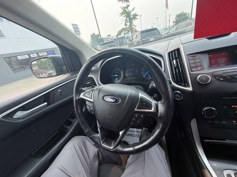 Used 2017 Ford Edge SEL FWD image 16