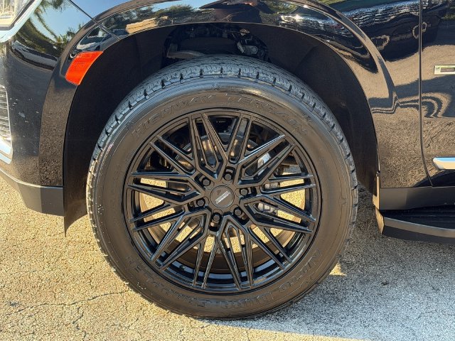 Certified 2024 GMC Yukon XL Denali AWD/4WD image 7