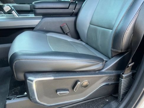 Used 2023 Ford F150 Lightning Lariat AWD/4WD image 11