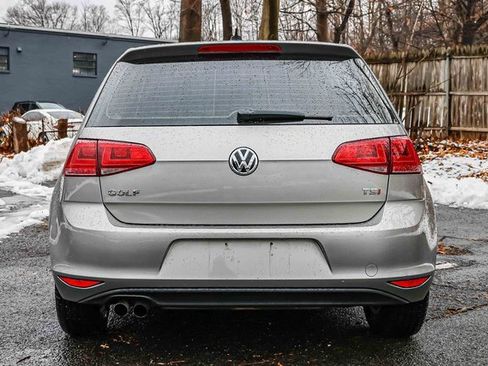 Used 2016 Volkswagen Golf SE image 5