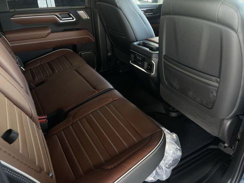 New 2026 GMC Sierra 3500 Denali Ultimate AWD/4WD image 27