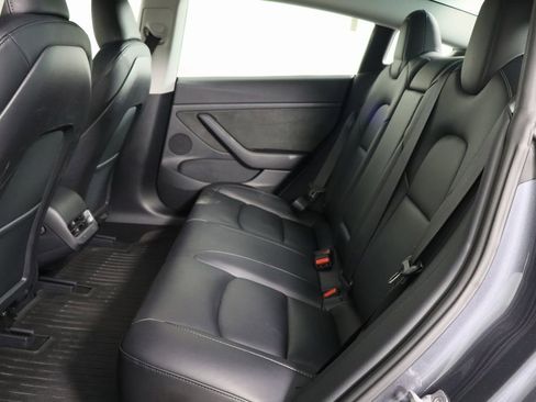 Used 2023 Tesla Model 3 Performance image 15