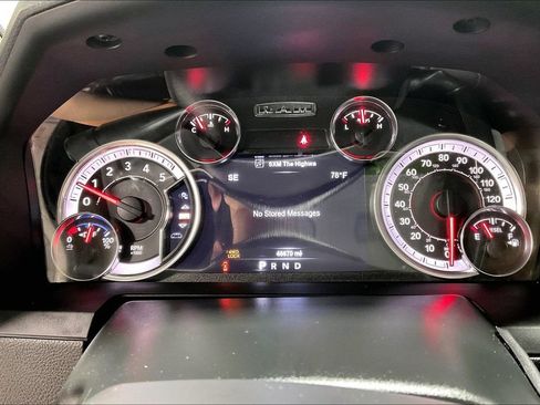 Used 2018 RAM 2500 Laramie w/ Sport Appearance Group AWD/4WD image 27