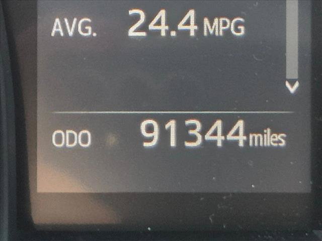Used 2018 Toyota Camry FWD image 11
