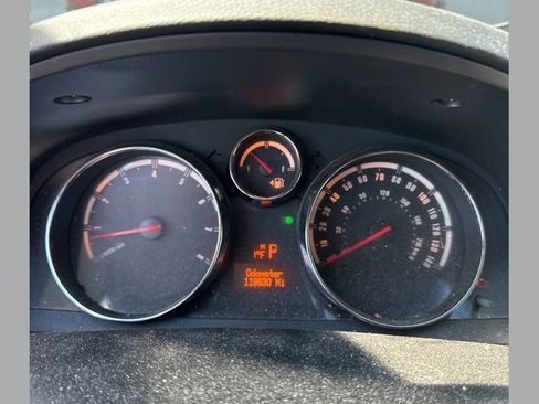 Used 2009 Saturn Vue XE image 1