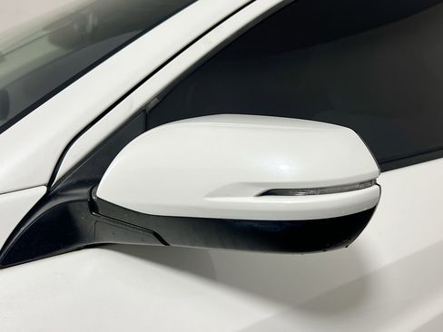 Used 2018 Honda HR-V EX image 12