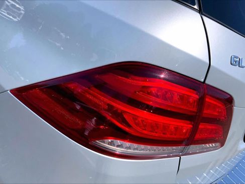Used 2017 Mercedes-Benz GLE 400 4MATIC image 29