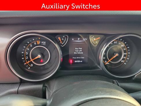 Used 2021 Jeep Wrangler Sport AWD/4WD image 8
