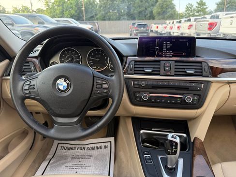 Used 2013 BMW 328i xDrive Sedan AWD/4WD image 21