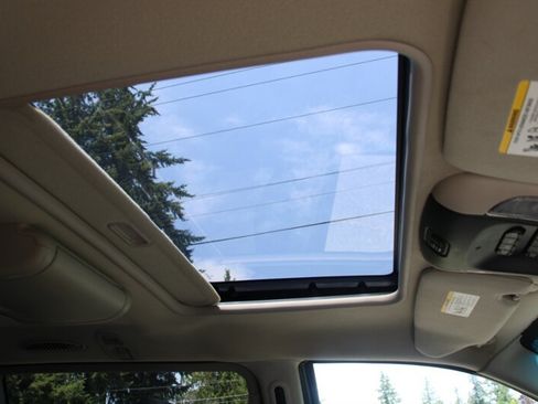 Used 2007 Dodge Grand Caravan SXT FWD image 9