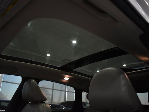 Used 2023 INFINITI QX50 Sensory image 26