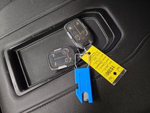 Used 2019 Chevrolet Silverado 1500 RST image 33