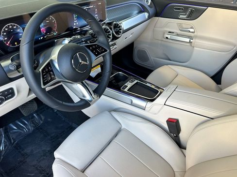 New 2025 Mercedes-Benz GLC 63 AMG S image 15