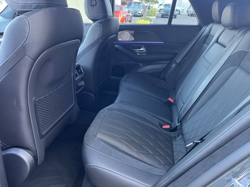 New 2026 Mercedes-Benz GLE 63 AMG S image 17