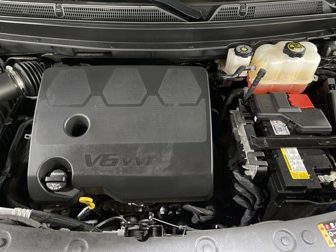 Used 2023 Buick Enclave Premium w/ Experience Buick Package image 17