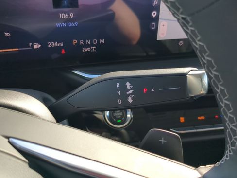 New 2026 Buick Envision Preferred AWD/4WD image 17