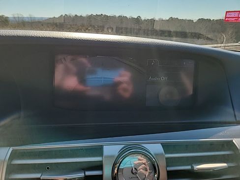 Used 2013 Lexus LS 460 image 17