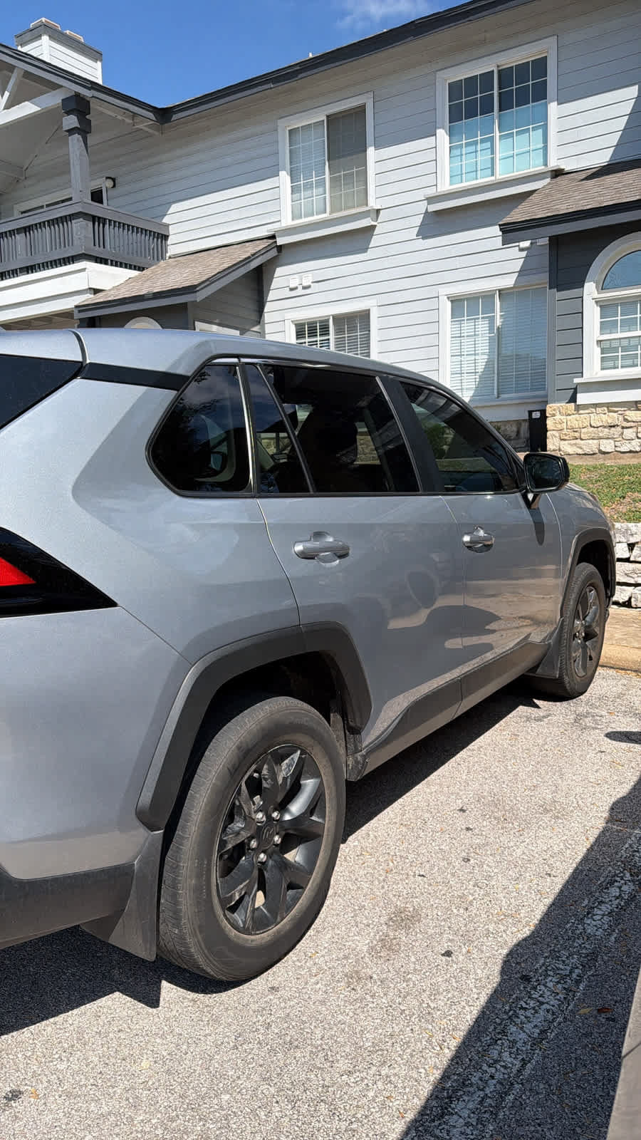 Used 2025 Toyota RAV4 LE FWD image 10