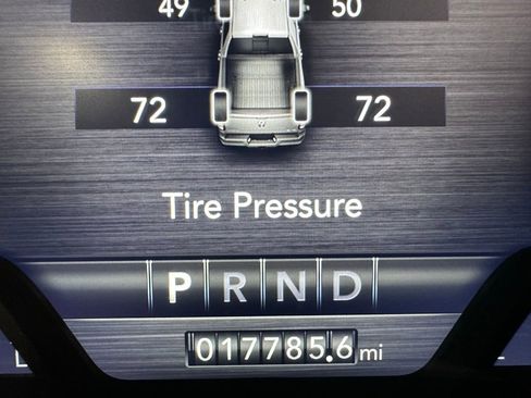 Used 2024 RAM 3500 Laramie image 24