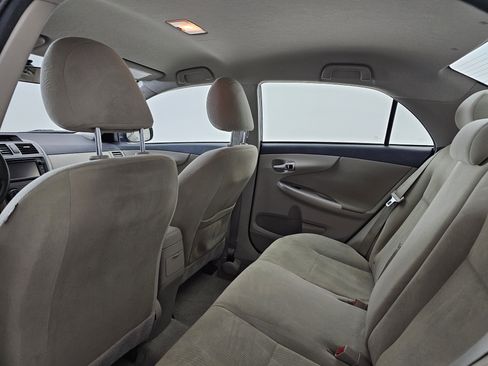 Used 2013 Toyota Corolla LE image 21