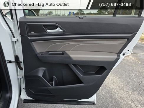 Used 2021 Volkswagen Atlas Cross Sport SEL Premium image 54