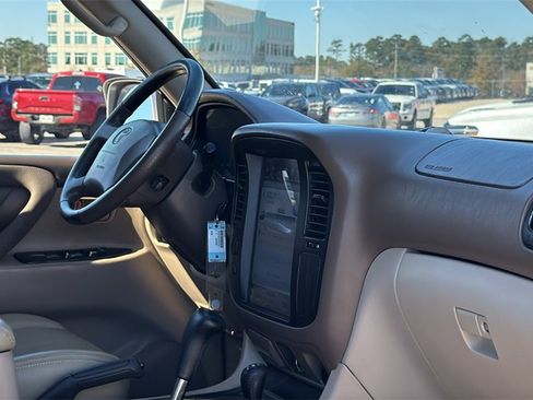 Used 1999 Toyota Land Cruiser image 30