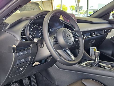 New 2026 MAZDA MAZDA3 2.5 S Hatchback w/ Premium Pkg FWD image 10