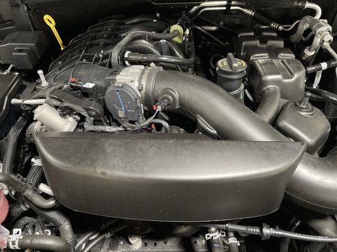 Used 2024 Dodge Durango GT image 18