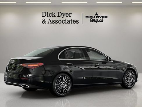 Used 2026 Mercedes-Benz C 300 Sedan image 16