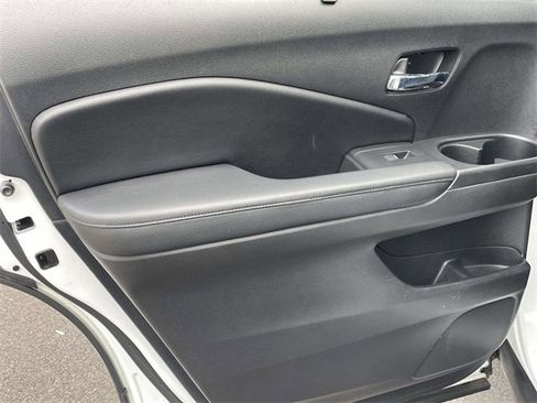 Used 2021 Honda Pilot Special Edition image 7