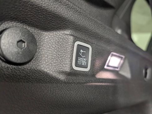 New 2025 Jeep Grand Cherokee L Limited w/ Luxury Tech Group II image 11