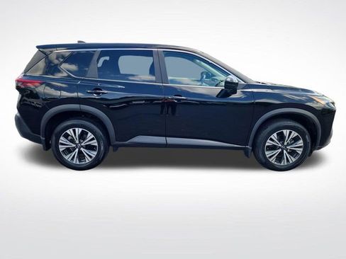 Used 2023 Nissan Rogue SV FWD image 6