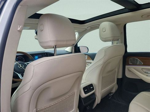Used 2022 Mercedes-Benz GLE 350 image 12