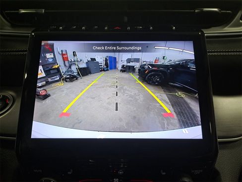 Certified 2023 Jeep Grand Cherokee L Limited w/ Black Appearance Package image 27