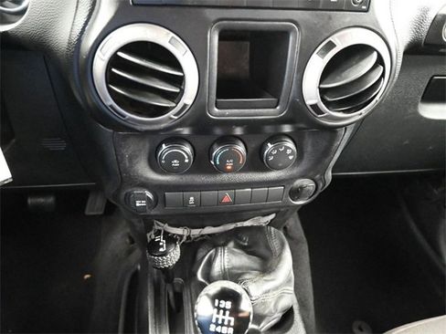 Used 2015 Jeep Wrangler Sport w/ Quick Order Package 23S image 29