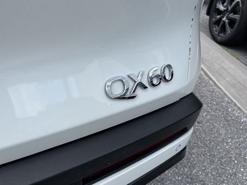 Certified 2024 INFINITI QX60 Luxe FWD image 5