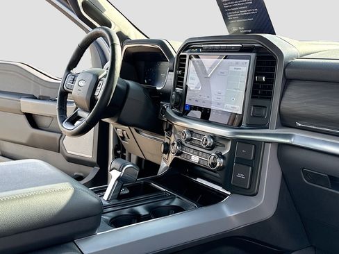 Used 2024 Ford F150 Lariat AWD/4WD image 5
