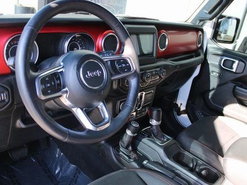 Used 2020 Jeep Wrangler Unlimited Rubicon image 12