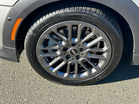 Used 2025 MINI Cooper S image 9