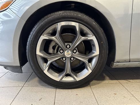 Used 2024 Chevrolet Malibu LT image 10