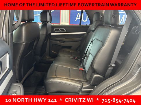 Used 2016 Ford Explorer XLT w/ Equipment Group 202A AWD/4WD image 8