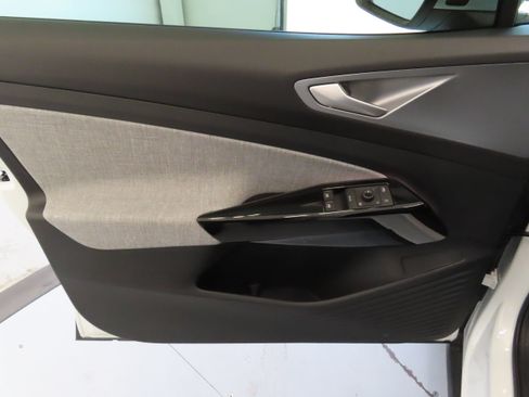 New 2026 Volkswagen ID.4 Pro RWD image 10