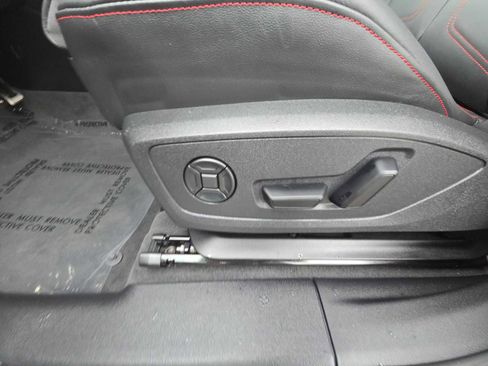 New 2025 Audi Q3 2.0T Premium Plus image 30