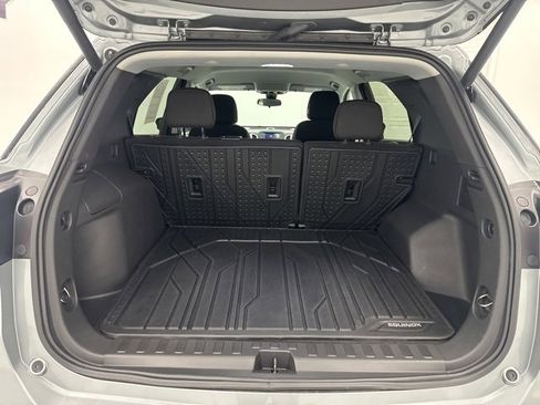 Used 2023 Chevrolet Equinox LT w/ Driver Convenience Package image 27
