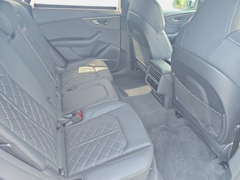 Used 2024 Audi SQ8 Premium Plus AWD/4WD image 11