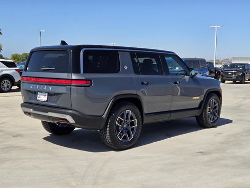 Used 2023 Rivian R1S Adventure Quad AWD/4WD image 4